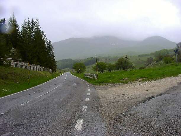4. Tagliacozzi - Pescasseroli: "Der Pass, endlich wieder Regen"