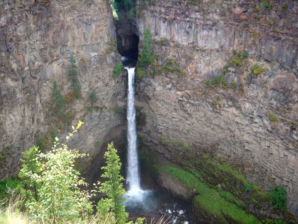 Spahat Falls